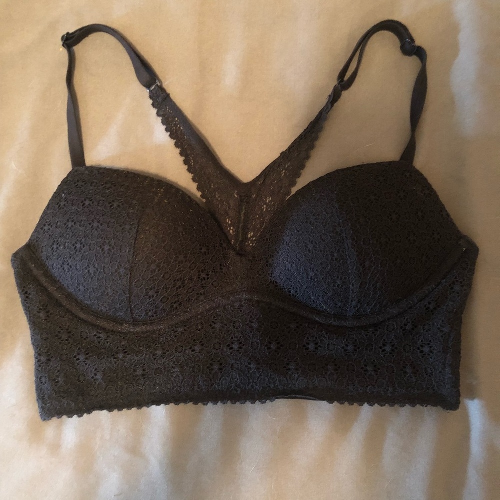 Victoria’s Secret 32b Lace Bra